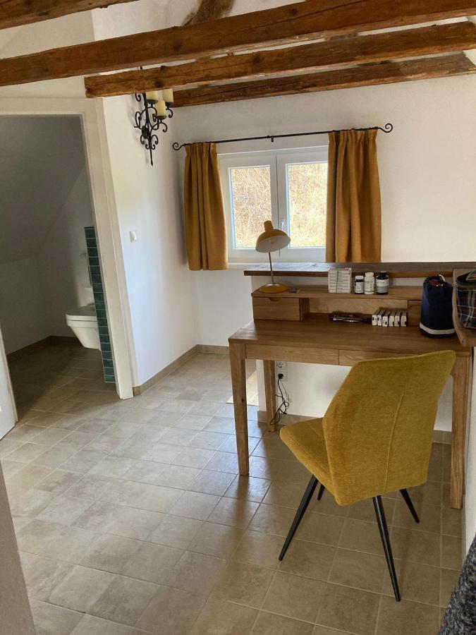 Ferienhaus Thonjoergl Gnas Extérieur photo